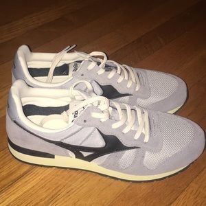 Mizuno RunBird GV87 Sneakers New in Box